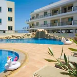 Sea View Apt*spacious Balcony*200m To The Apartment